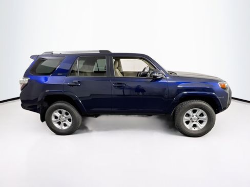 Used 2022 Toyota 4Runner SR5 Premium w/ Moonroof Package image 4
