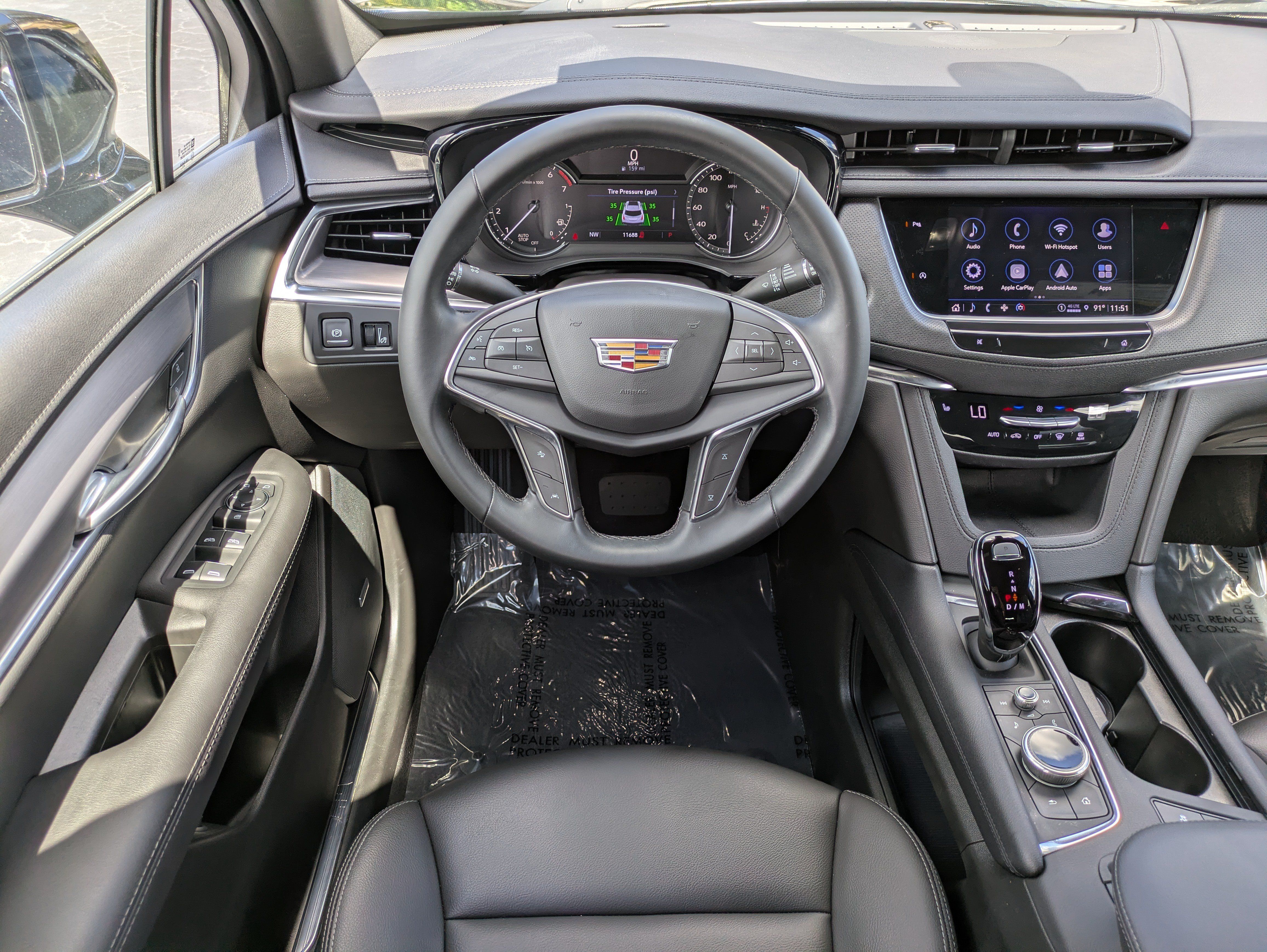 Certified 2025 Cadillac XT5 Luxury FWD image 13
