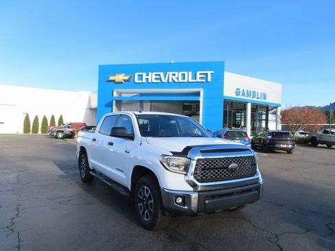 Used 2018 Toyota Tundra SR5 image 34