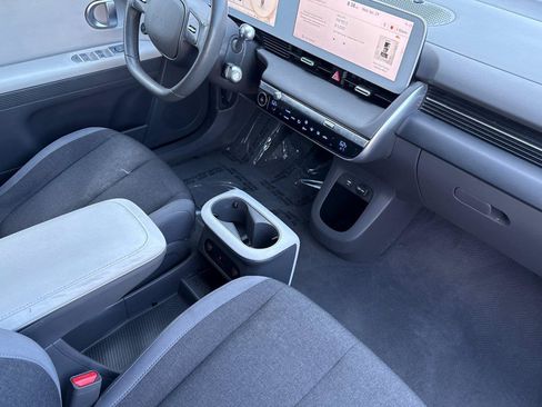 Used 2024 Hyundai Ioniq 5 SEL RWD image 16