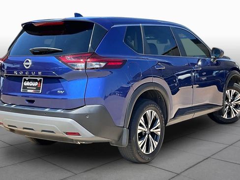 Used 2023 Nissan Rogue SV FWD image 13