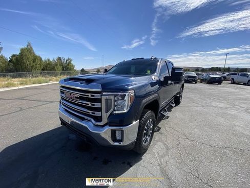 Used 2022 GMC Sierra 3500 SLE w/ SLE Value Package AWD/4WD image 1