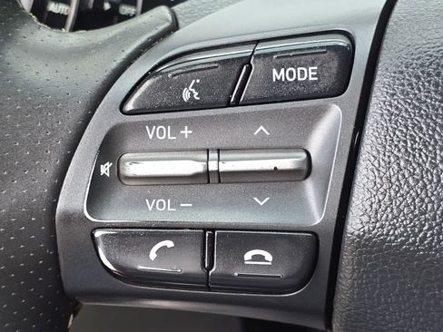 Used 2019 Hyundai Kona Limited AWD/4WD image 27