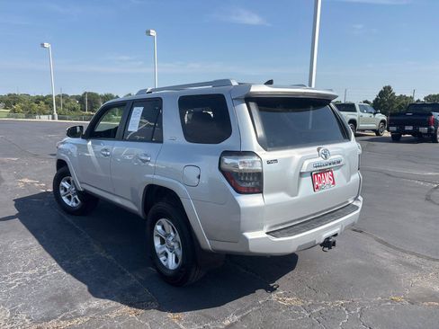 Used 2018 Toyota 4Runner SR5 Premium AWD/4WD image 7