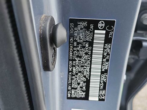 Used 2024 Toyota Corolla LE image 26