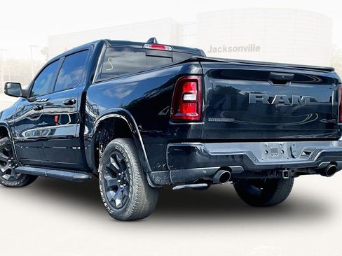 Used 2025 RAM 1500 Big Horn AWD/4WD image 4
