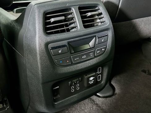 Certified 2022 Honda Pilot Black Edition image 35