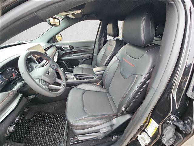 Used 2023 Jeep Compass Trailhawk AWD/4WD image 15