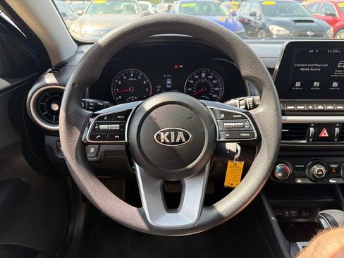 Used 2021 Kia Forte LXS FWD image 12