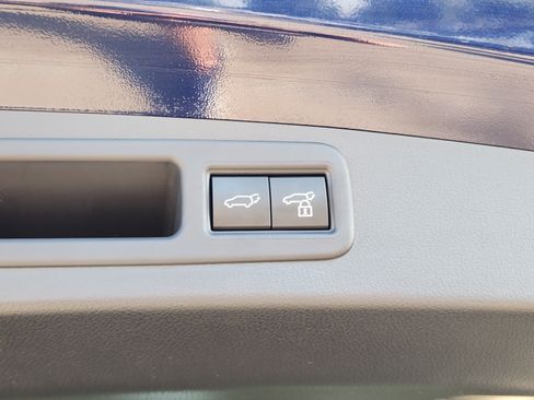 Used 2025 Lexus RX 350 FWD w/ Convenience Package image 33