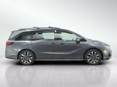 Used 2025 Honda Odyssey Elite image 6