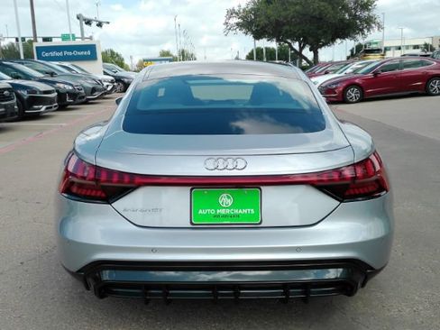 Used 2022 Audi e-tron GT Premium Plus AWD/4WD image 9