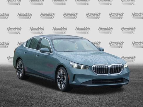 Used 2026 BMW 540i xDrive AWD/4WD image 2