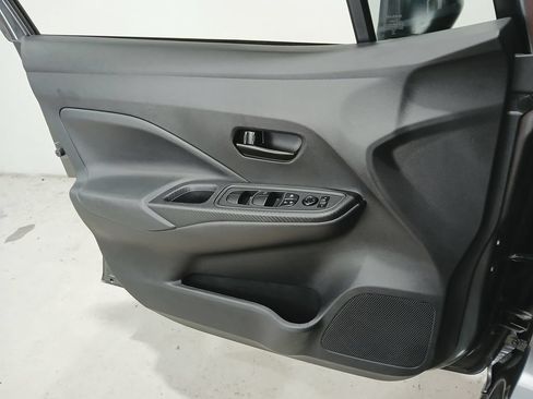 Used 2024 Nissan Versa S w/ S Plus Package FWD image 28