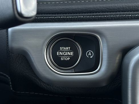 New 2026 Mercedes-Benz G 550 image 19