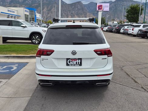 Used 2021 Volkswagen Tiguan SE R-Line AWD/4WD image 7