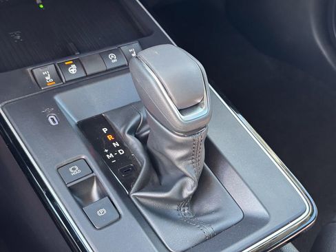 New 2026 Toyota Corolla Cross XLE image 27