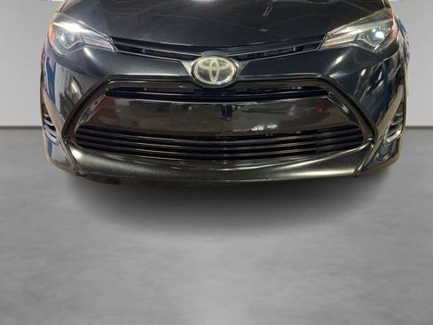 Used 2019 Toyota Corolla LE image 12