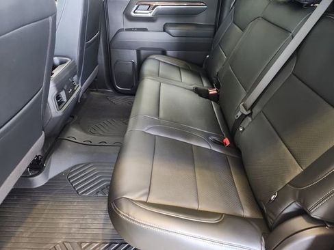 New 2026 Chevrolet Silverado 1500 LT Trail Boss w/ Safety Package image 21