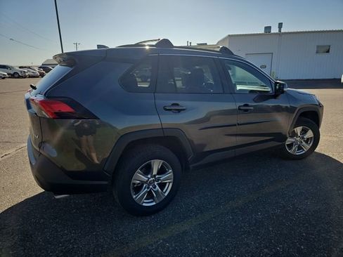 Used 2023 Toyota RAV4 XLE w/ Convenience Package FWD image 5
