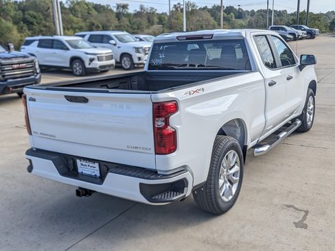 New 2026 Chevrolet Silverado 1500 Custom image 7