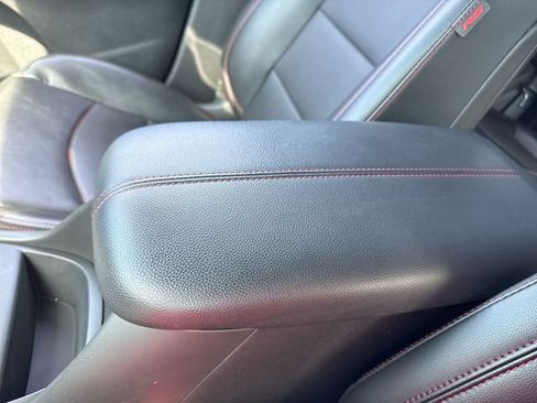 Certified 2022 Chevrolet Equinox RS w/ RS Leather Package AWD/4WD image 21
