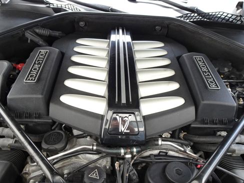 Used 2014 Rolls-Royce Wraith RWD image 15
