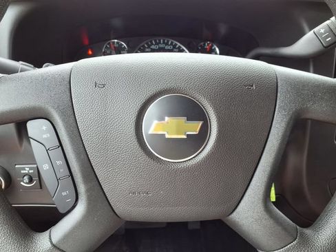 New 2026 Chevrolet Express 2500 Extended w/ Driver Convenience Package RWD image 17
