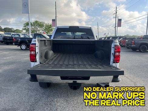Used 2017 Chevrolet Silverado 2500 LT w/ LT Convenience Package AWD/4WD image 5