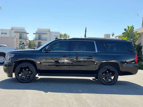 Used 2019 Chevrolet Suburban LT w/ Max Trailering Package image 7