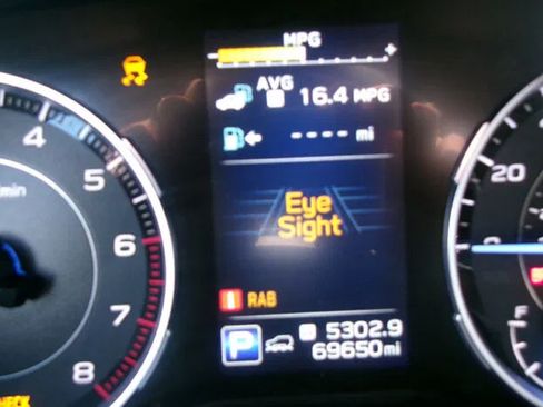 Used 2019 Subaru Ascent Touring w/ Popular Package #3 AWD/4WD image 22