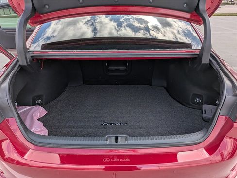 Used 2023 Lexus ES 350 Ultra Luxury image 29