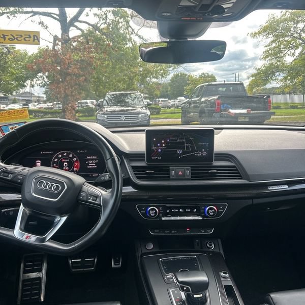 Used 2018 Audi SQ5 Premium Plus w/ S Sport Package AWD/4WD image 6