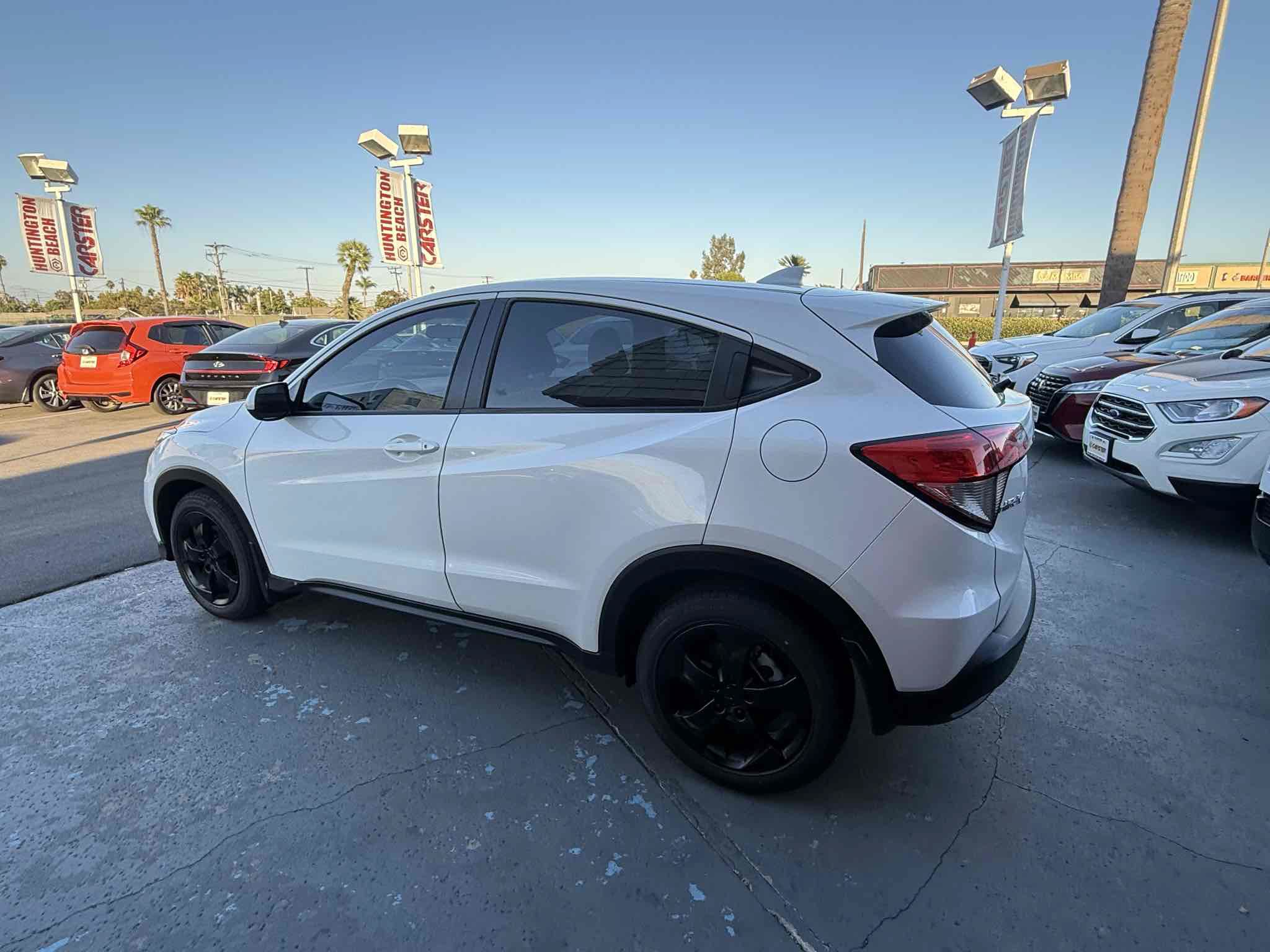 Used 2020 Honda HR-V LX image 11