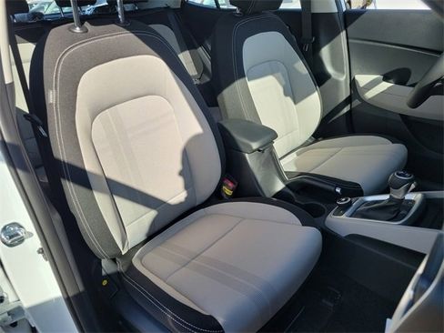 New 2026 Hyundai Venue SEL image 18