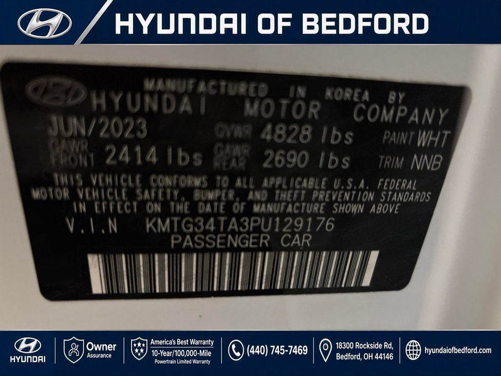 Used 2023 Genesis G70 2.0T AWD/4WD image 18
