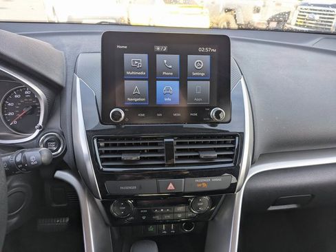 Used 2024 Mitsubishi Eclipse Cross SE image 15