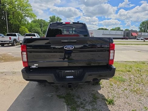 Used 2022 Ford F250 Lariat w/ Lariat Ultimate Package AWD/4WD image 7
