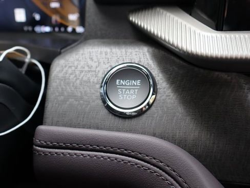 New 2026 Ford Explorer Platinum w/ LUX Leather Package image 32