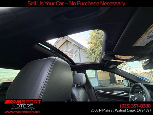 Used 2019 BMW M550i xDrive w/ Premium Package AWD/4WD image 17