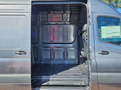 New 2025 Mercedes-Benz Sprinter 2500 image 2