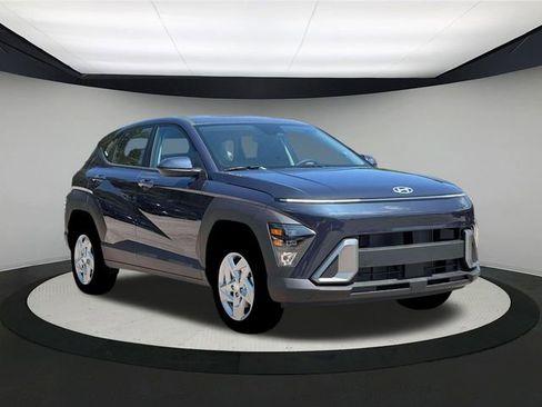 New 2026 Hyundai Kona SE image 11