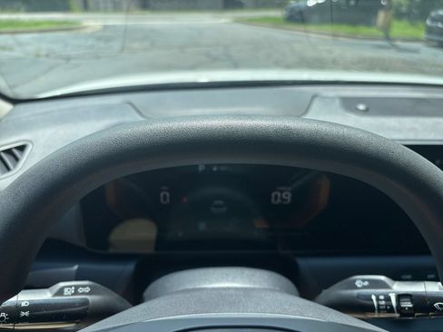 Used 2026 Kia K4 FWD image 30