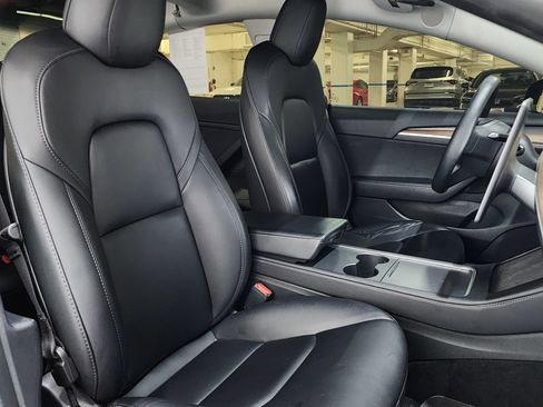 Used 2022 Tesla Model 3 Long Range image 23
