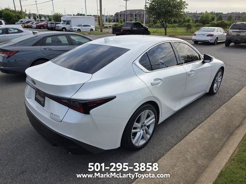 Used 2022 Lexus IS 300 w/ Accessory Package RWD image 10