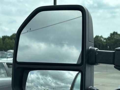 Used 2020 Ford F250 XL w/ Power Equipment Group AWD/4WD image 25