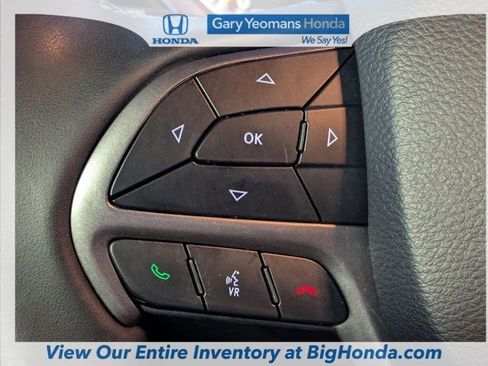 Used 2019 Jeep Grand Cherokee Laredo image 28