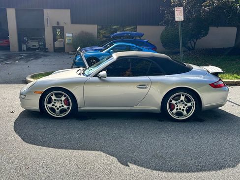 Used 2005 Porsche 911 Carrera S image 15