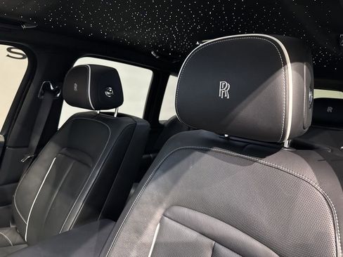 Used 2020 Rolls-Royce Cullinan image 32