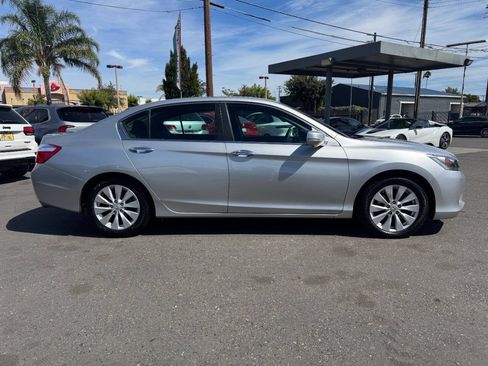 Used 2013 Honda Accord EX image 8